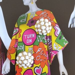 Napier Faceted Milk Glass Cluster Pat Pend Clip Earrings